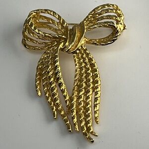 Angel, Goldtone, Ribbon Braided BOW BROOCH/Pin.  Holiday!